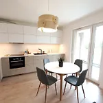Apartamento Old Town - Kacik 60 *