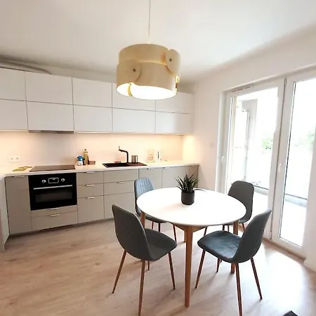 Apartamento Old Town - Kacik 60 *