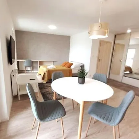 Apartamento Old Town - Kacik 60 *